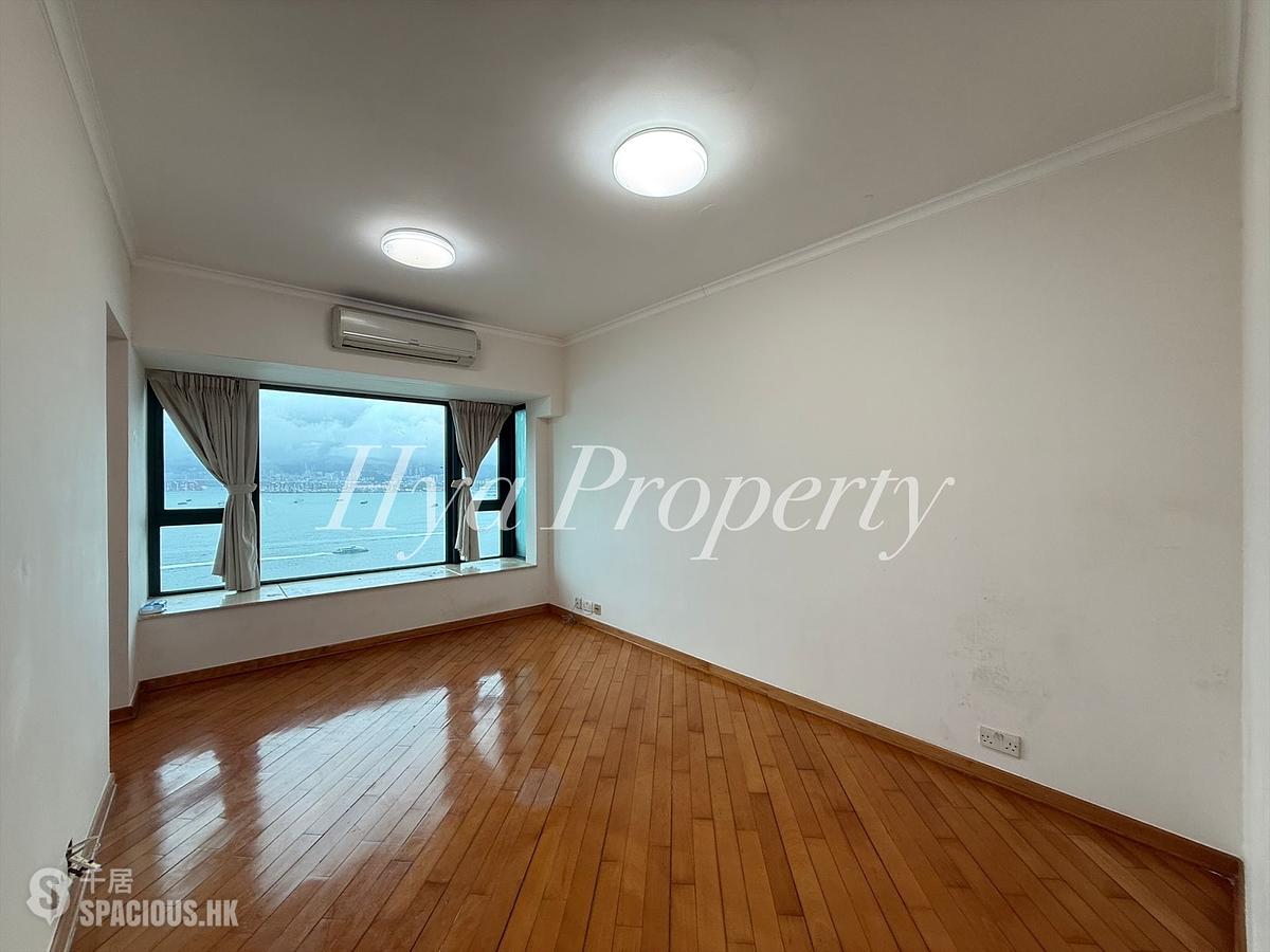 Kennedy Town - Manhattan Heights 01