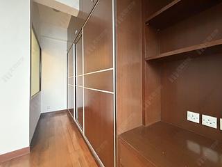Mid Levels Central - Robinson Garden Apartments 27