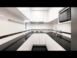 Ap Lei Chau - South Horizons Phase 4 The Oasis 06