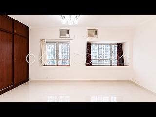 Ap Lei Chau - South Horizons Phase 4 The Oasis 10