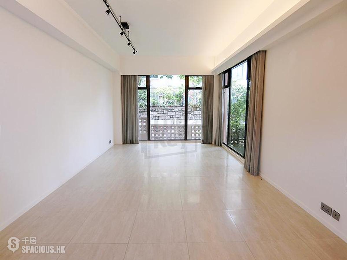 Pok Fu Lam - 18-24, Bisney Road 01