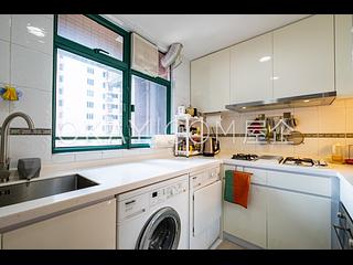 Mid Levels Central - Hillsborough Court 07