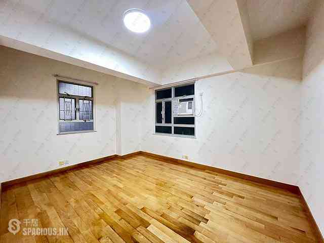 Sai Ying Pun - Rhine Court Block B 05