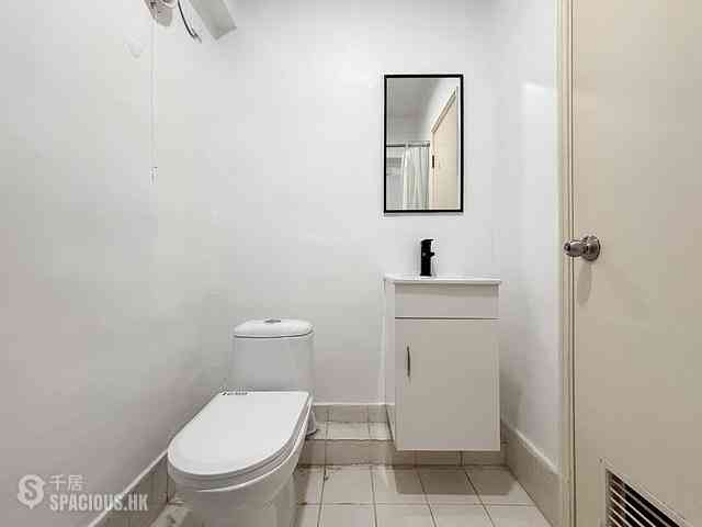 Sheung Wan - 113-115, Wing Lok Street 03