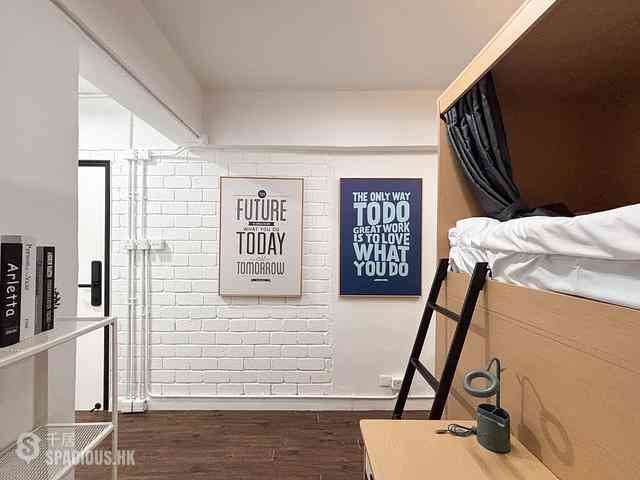 Sheung Wan - 113-115, Wing Lok Street 04
