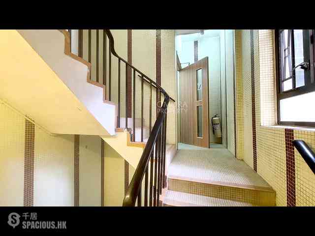 Tai Hang - 5, Wang Fung Terrace 19