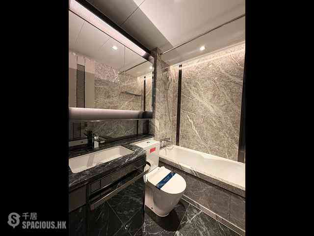 Wong Chuk Hang - The Southside Phase 3B Blue Coast Tower 2B 03