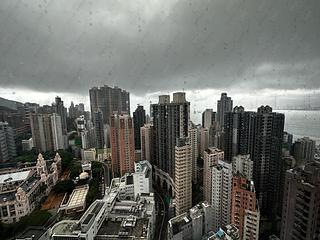 Sai Ying Pun - The Summa Block 1 08