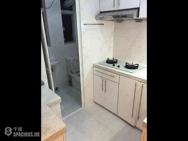 Sai Ying Pun - Hing Hon Building 11