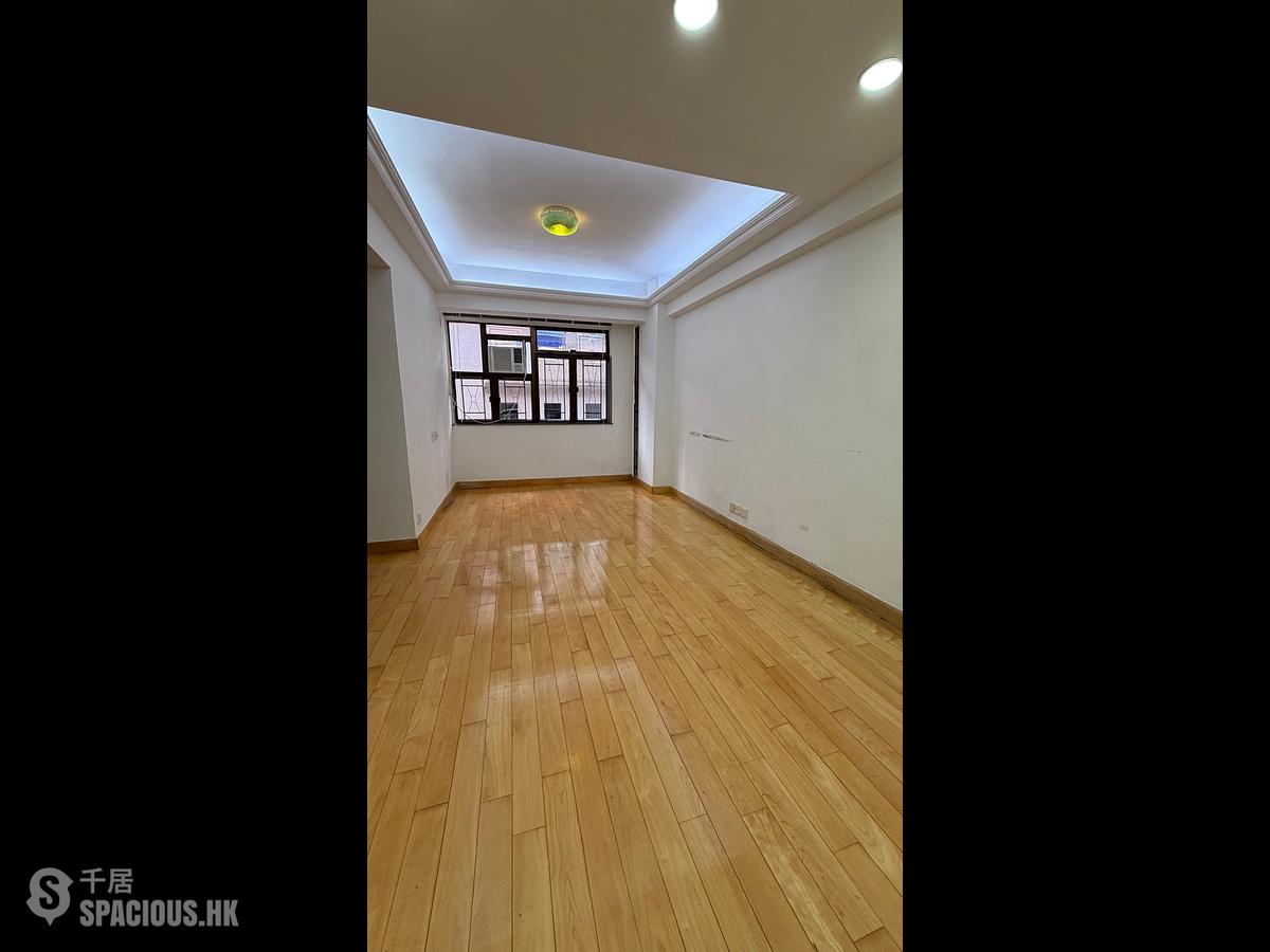 Sai Ying Pun - Shing Kok Mansion 01