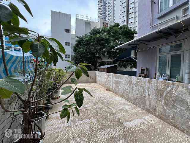 North Point - Seaview Building 02