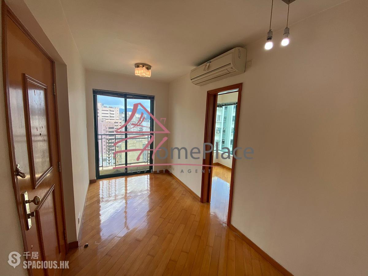 Sheung Wan - Medal Court 01