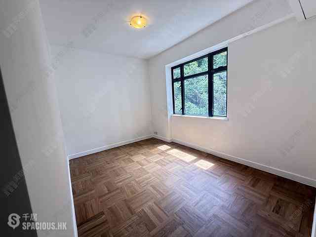 Mid Levels East - Bamboo Grove 05
