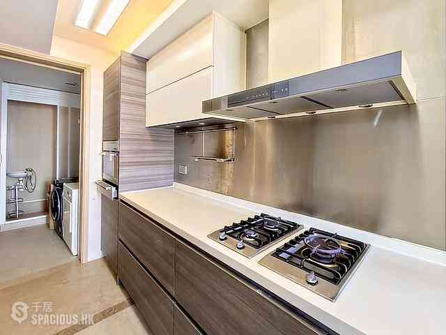 Wong Chuk Hang - Marinella Block 1 12