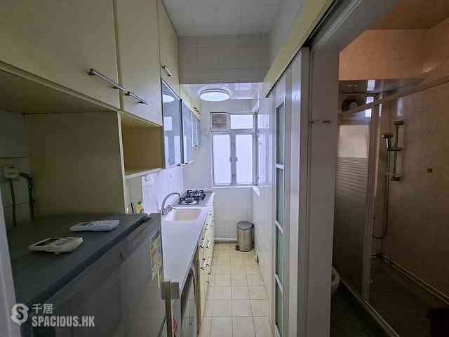 Sai Ying Pun - True Light Building 03