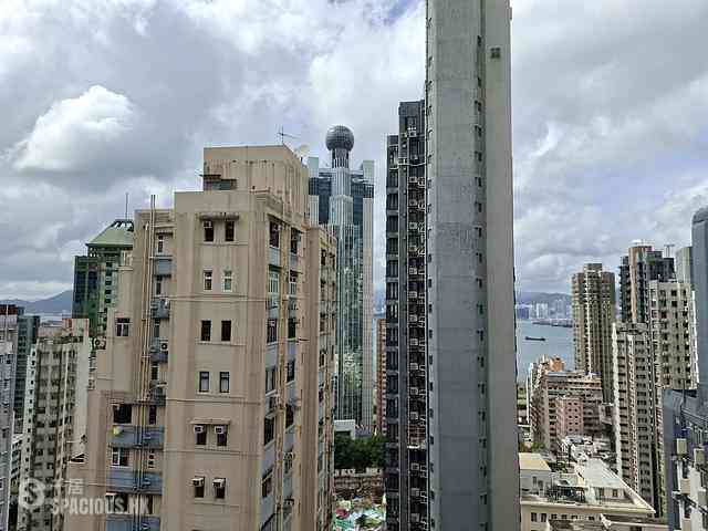Sai Ying Pun - True Light Building 01