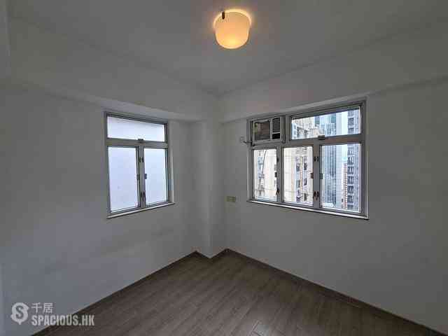 Sai Ying Pun - True Light Building 06