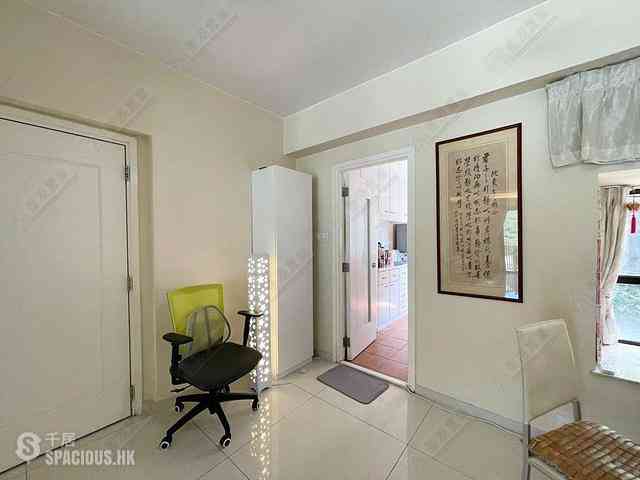 Happy Valley - Ventris Place 05