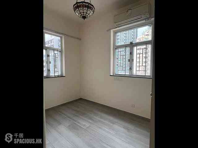 Wan Chai - Cheong Hong Mansion 07