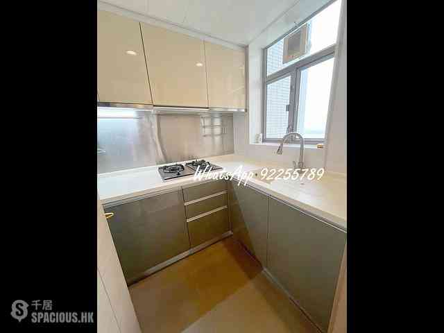 Sai Ying Pun - Island Crest 11