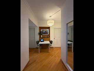 Causeway Bay - Pearl City Mansion Block C 05