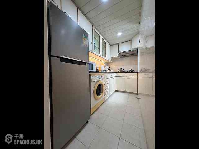Causeway Bay - Pearl City Mansion Block C 11