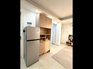 Sai Ying Pun - Fook Moon Building 02