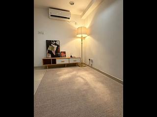 Sai Ying Pun - Fook Moon Building 04