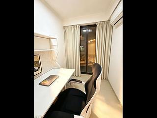 Sai Ying Pun - Fook Moon Building 06