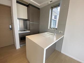 Mid Levels Central - Soho 38 13