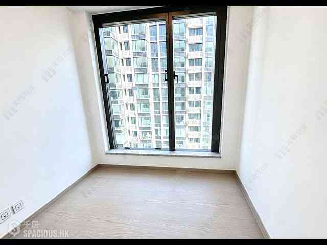 Wong Chuk Hang - The Southside Phase 3C Blue Coast II 02