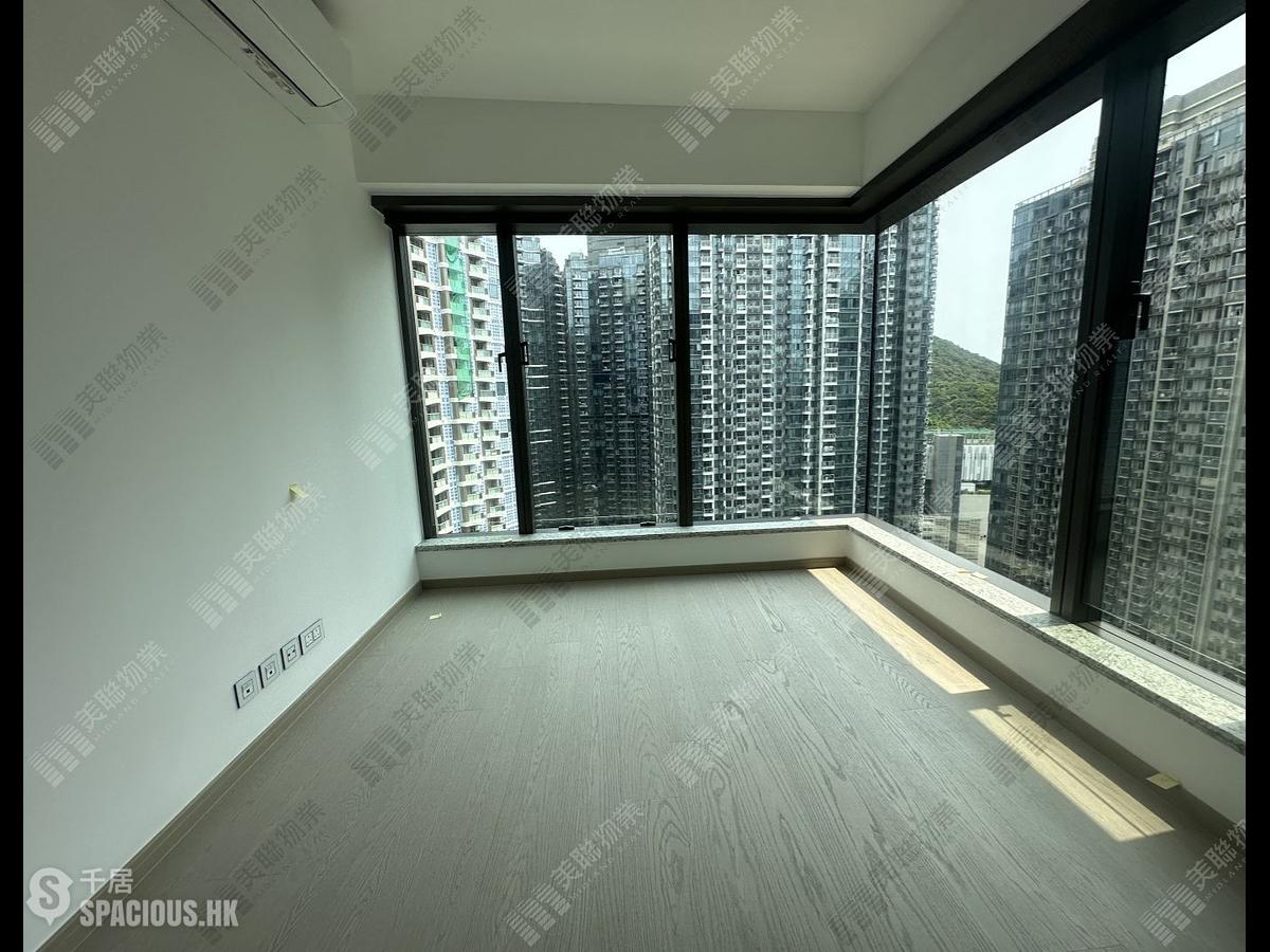 Wong Chuk Hang - The Southside Phase 3B Blue Coast 01