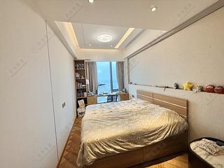Ap Lei Chau - Marina South Block 1 04