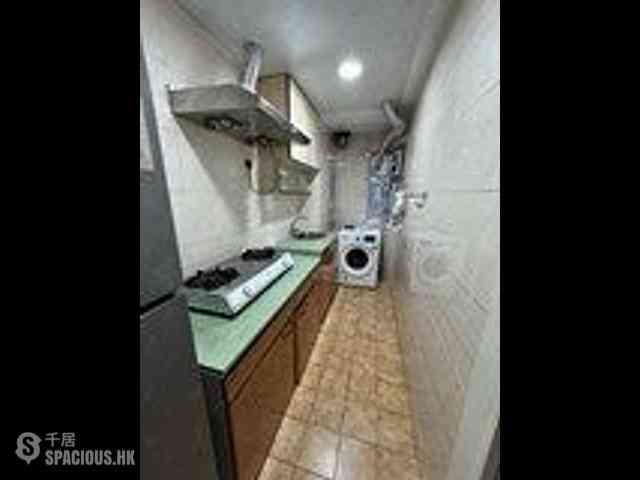 Mid Levels West - Fortune Gardens Block B 04