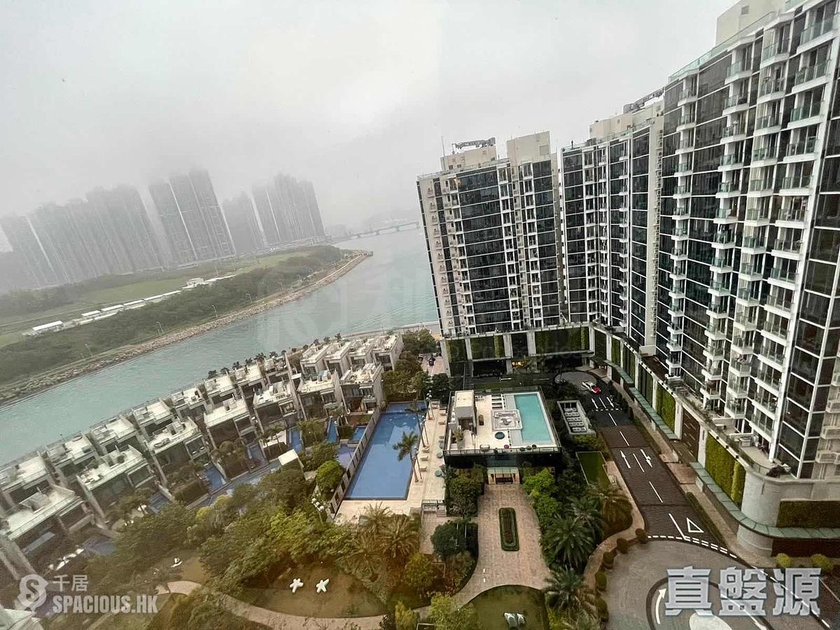 Tseung Kwan O - Monterey 01