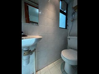 Mid Levels West - 80 Robinson Road 14