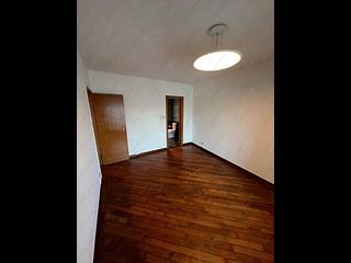 Mid Levels West - 80 Robinson Road 20