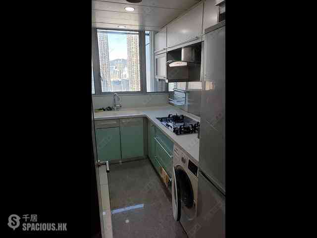 West Kowloon - The Harbourside Block 2 06