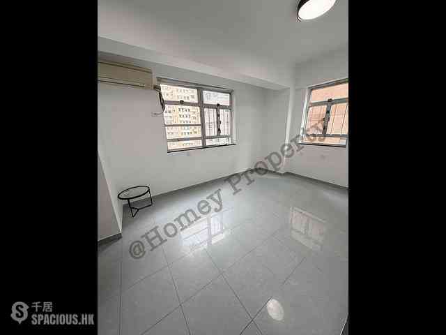 Wan Chai - Tak Wah Mansion 03