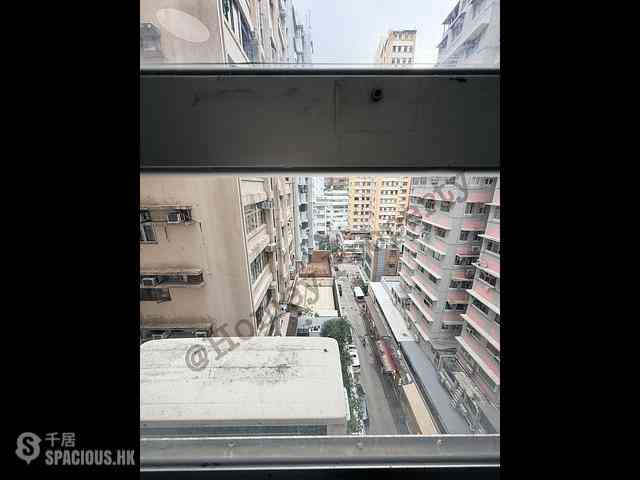Wan Chai - Tak Wah Mansion 09