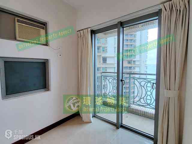 Kennedy Town - The Merton Tower 3 06