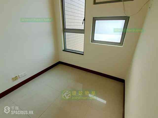 Kennedy Town - The Merton Tower 3 07
