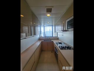 West Kowloon - The Harbourside 06