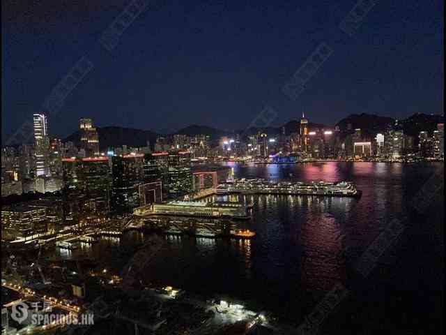 West Kowloon - The Harbourside 04