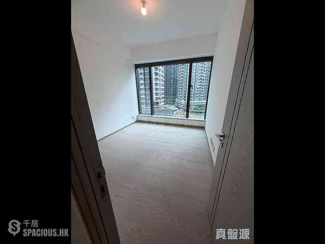 Wong Chuk Hang - The Southside Phase 3C Blue Coast II Tower 5 01