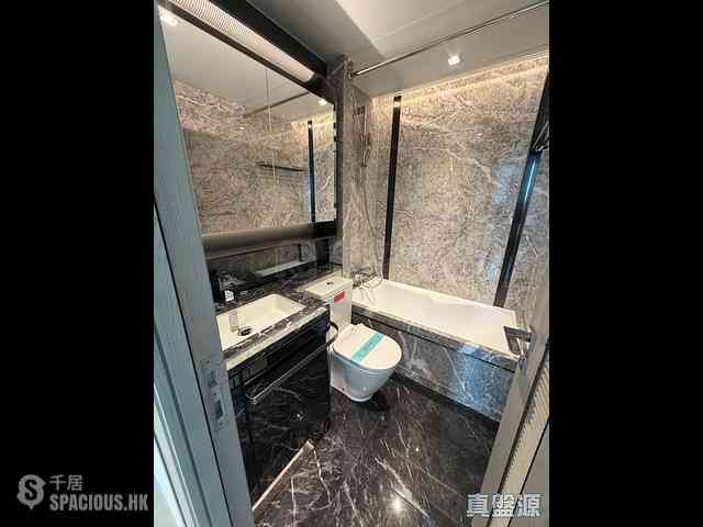 Wong Chuk Hang - The Southside Phase 3C Blue Coast II Tower 5 07