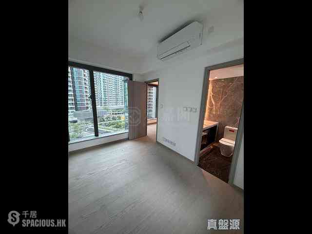 Wong Chuk Hang - The Southside Phase 3C Blue Coast II Tower 5 02