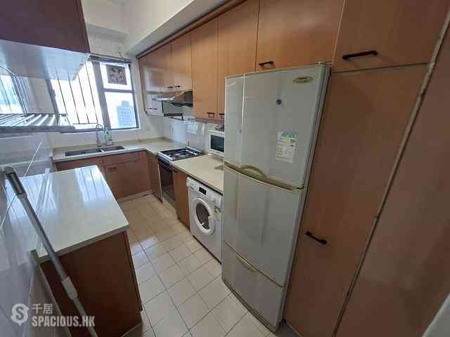 Shek Tong Tsui - The Belcher's Phase 1 Block 3 05