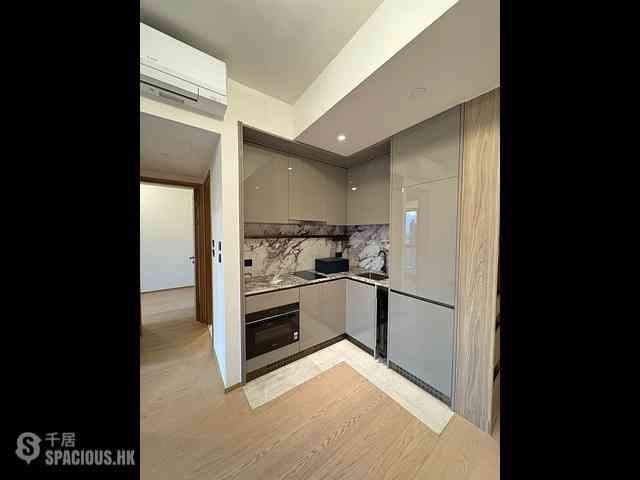 Jordan - Topside Residences Block A2 06