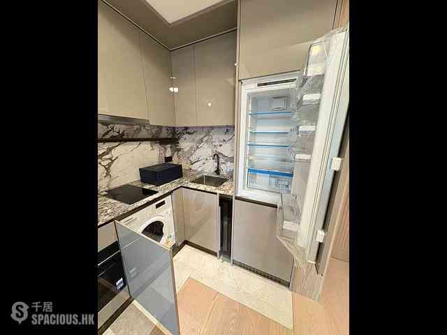 Jordan - Topside Residences Block A2 07